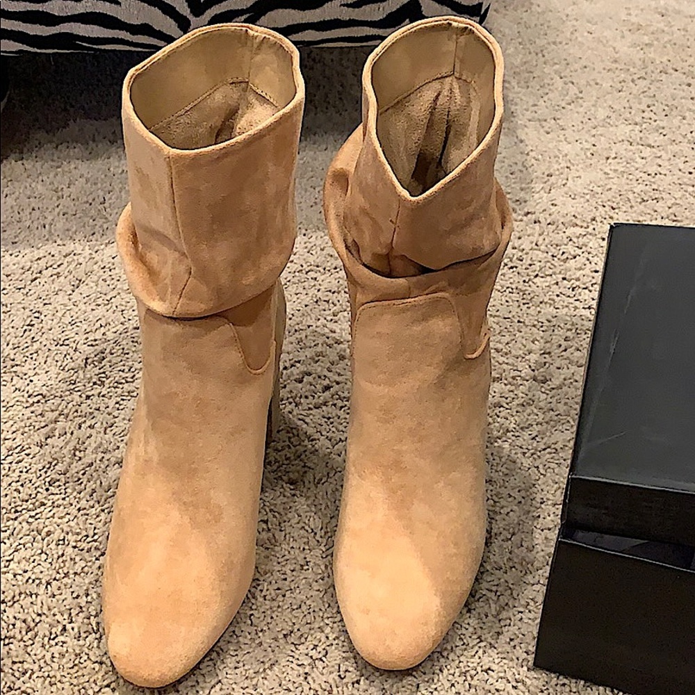 Suede Slouchy boot